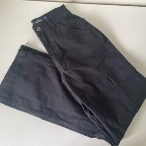 hollister black ultra high rise cargo dad pants 00/000 23” Waist